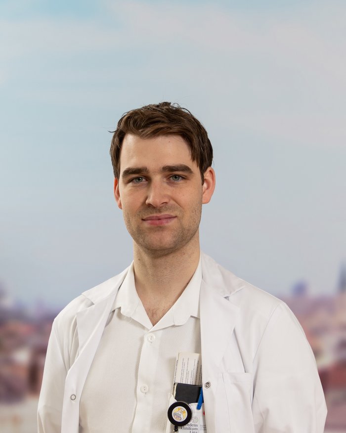 Dr. Christian Summereder